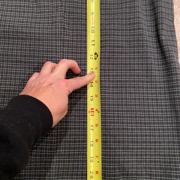 Black and Gray Plaid Skirt - Picture 7 of 8